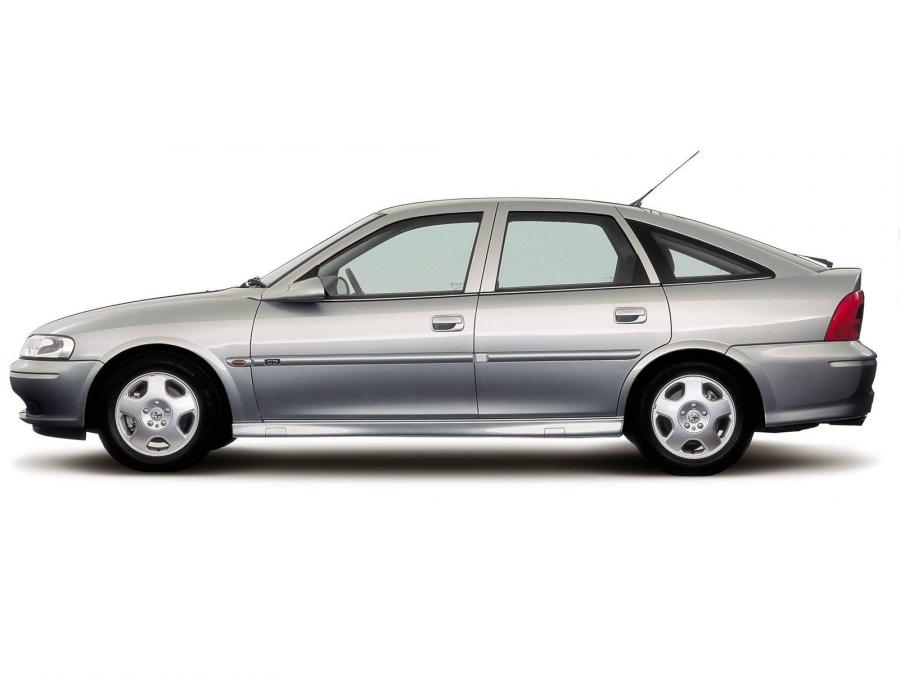  Holden Vectra Hatchback 1999 года  (фото 2 из 4)